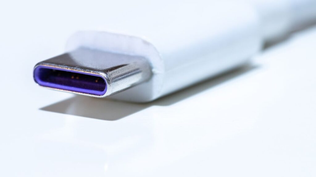 USB-C端子（USB Type-C）の形状